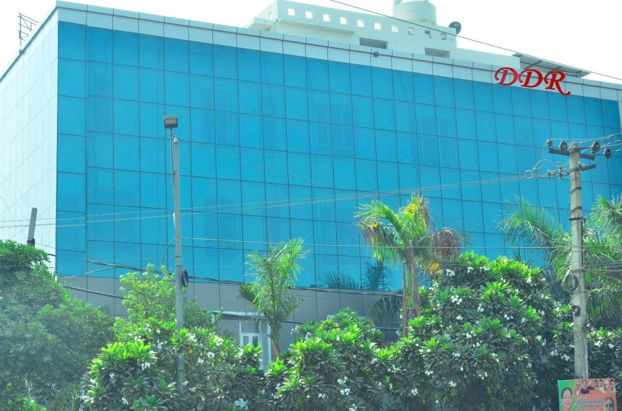 Ddr Hotel Residency Gurgaon Exterior foto